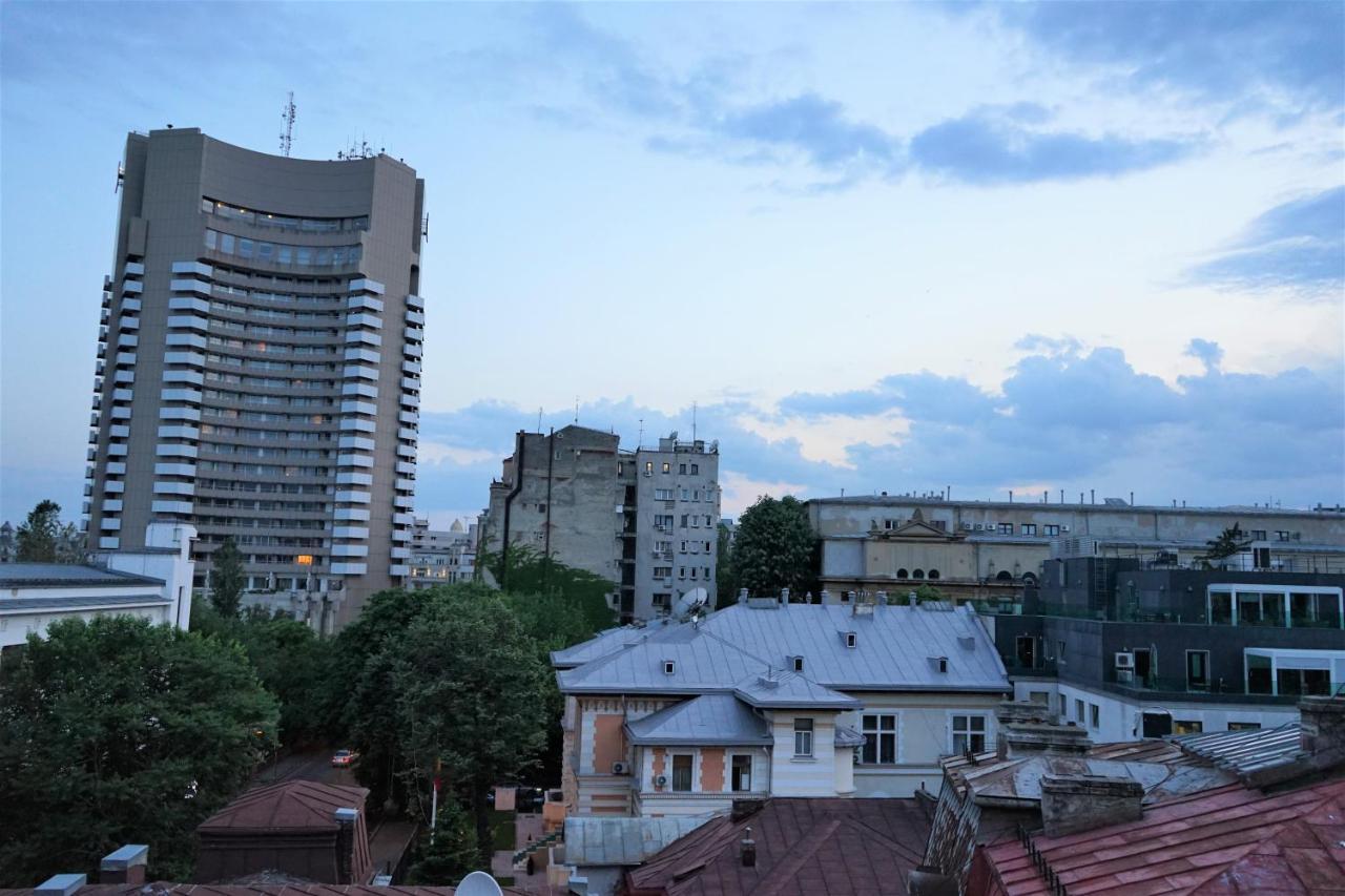 Full Service Super-central 3br & Balcony By Bucharent Apartament *