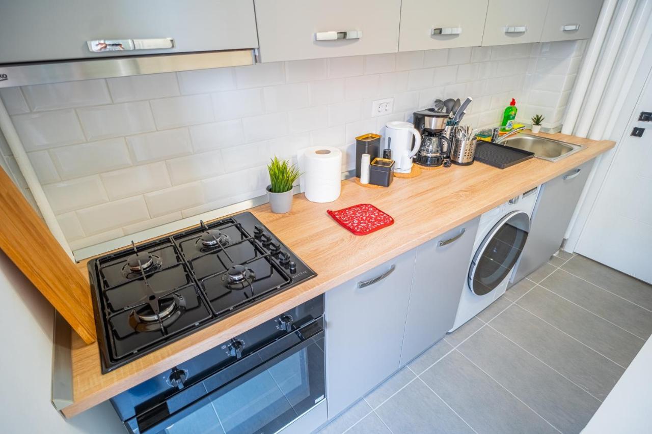 Refreshingly Chic: Newly Renovated 2br Apartment
