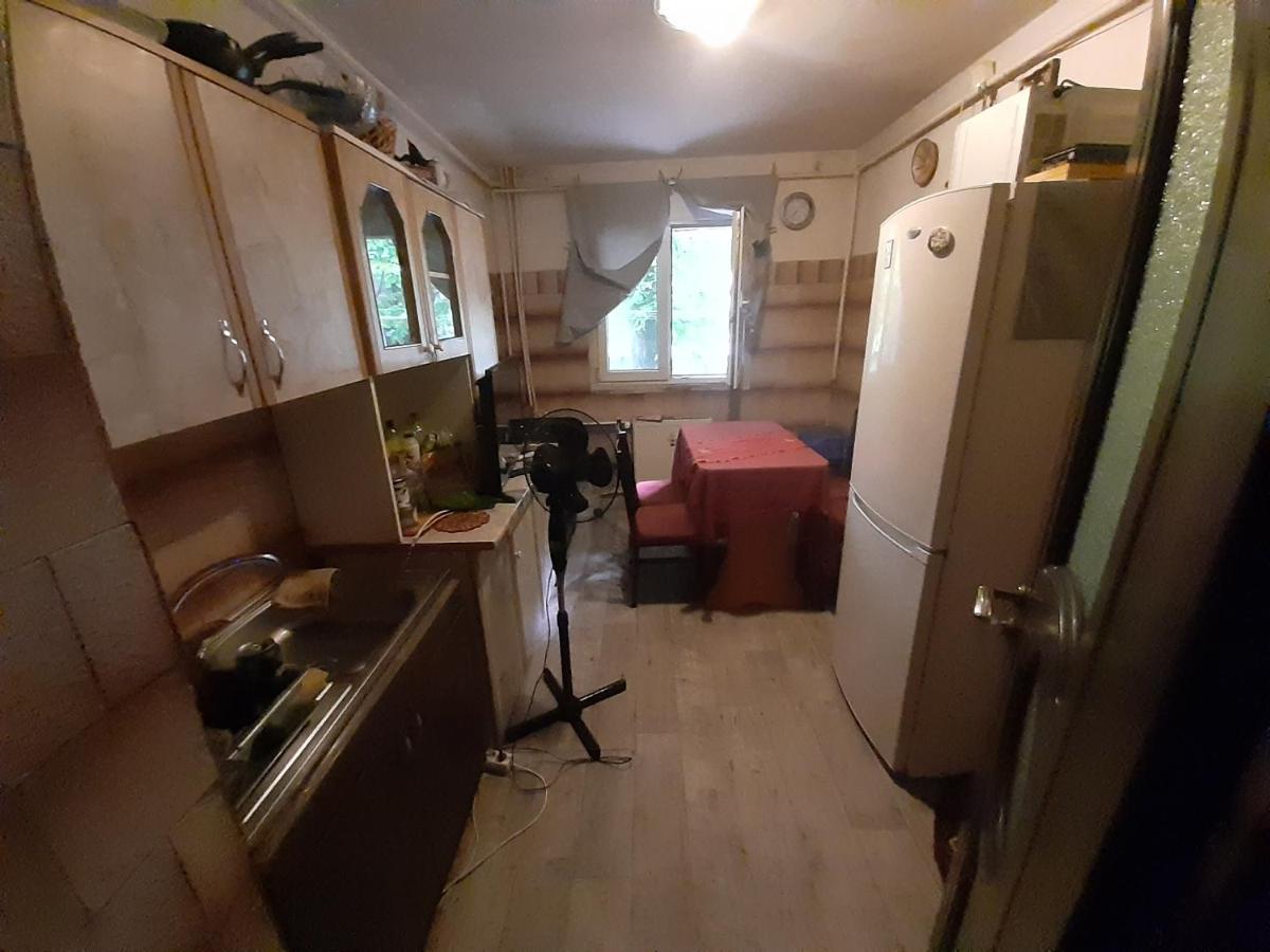 Gazde/Camere de închiriat Kardinal Travel