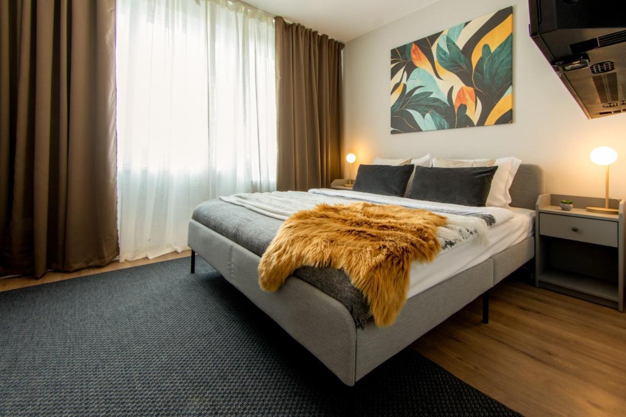 Urban Haven: 2br In Center Bucharest