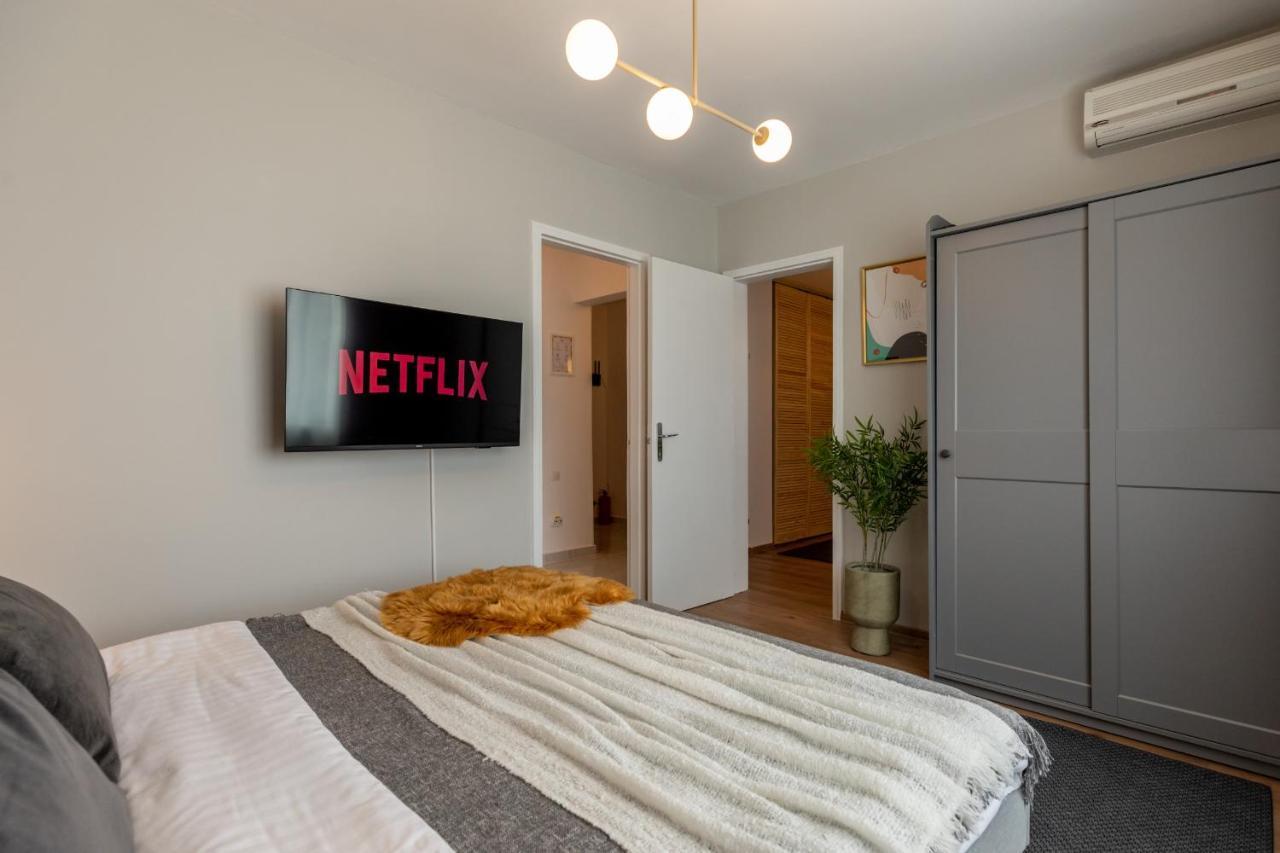 Urban Haven: 2br In Center Bucharest