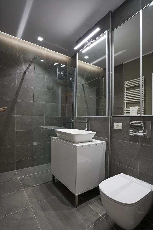 Plaza - Karm Studio Apartment Bucharest
