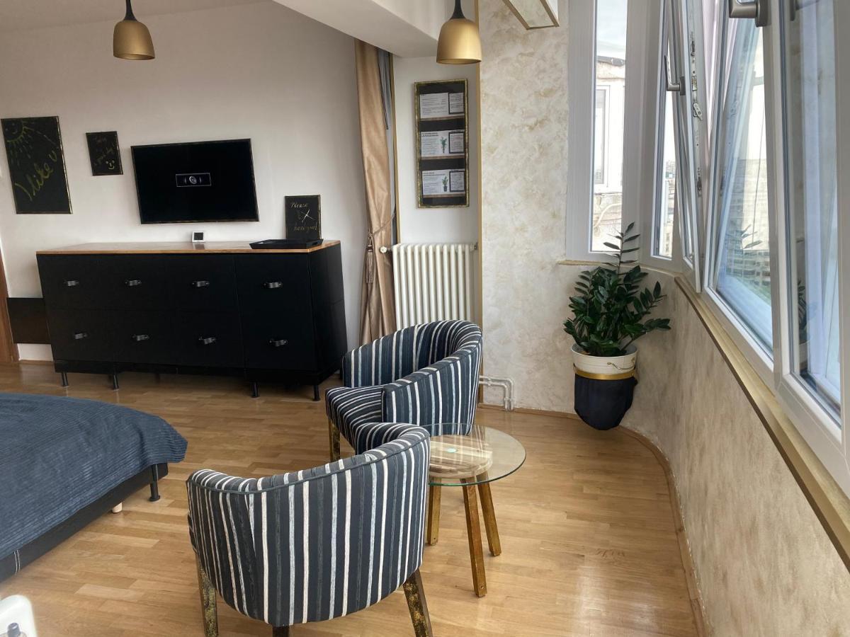 Casa S Piata Alba Iulia *