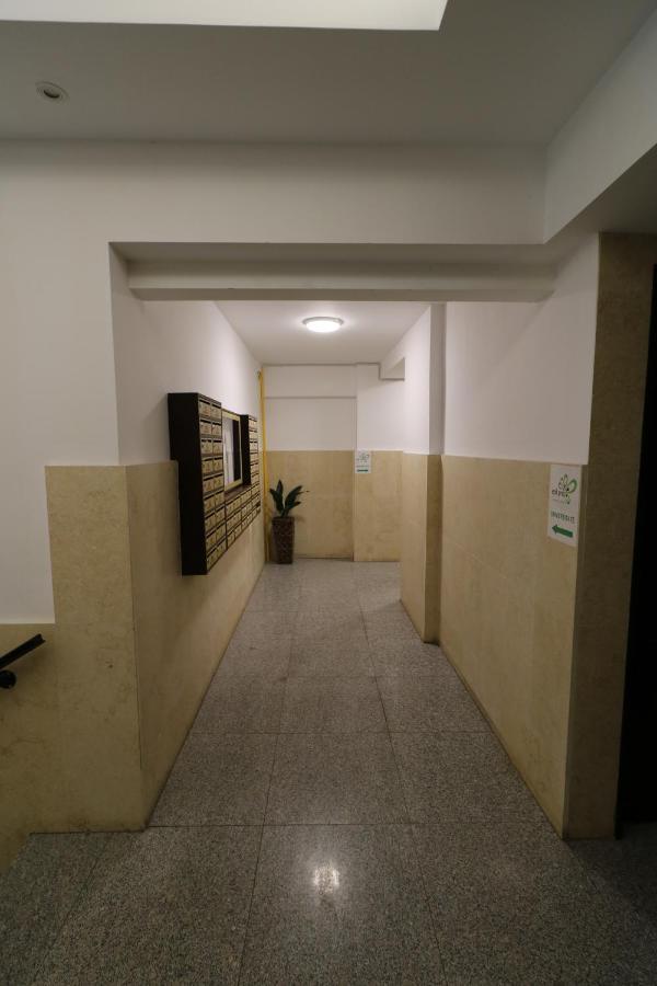 Apartment Serenity Heights Apartment: A Panoramic Haven Near Old Town - Free Minibar *