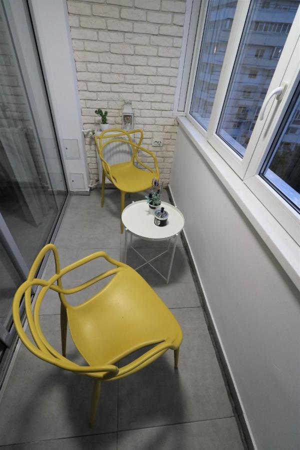 Apartment Serenity Heights Apartment: A Panoramic Haven Near Old Town - Free Minibar *