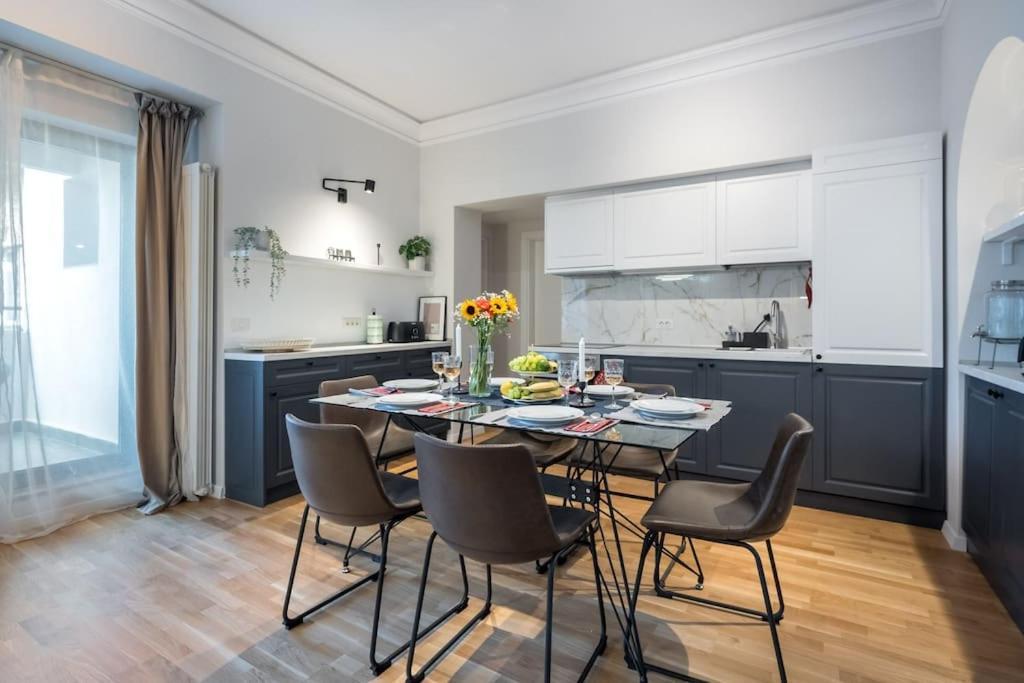 Superb Views 3br Midtown Flat - 3 Balconies *