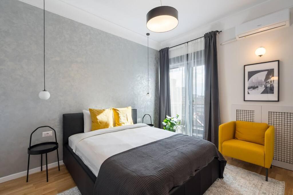 Superb Views 3br Midtown Flat - 3 Balconies * Bucharest