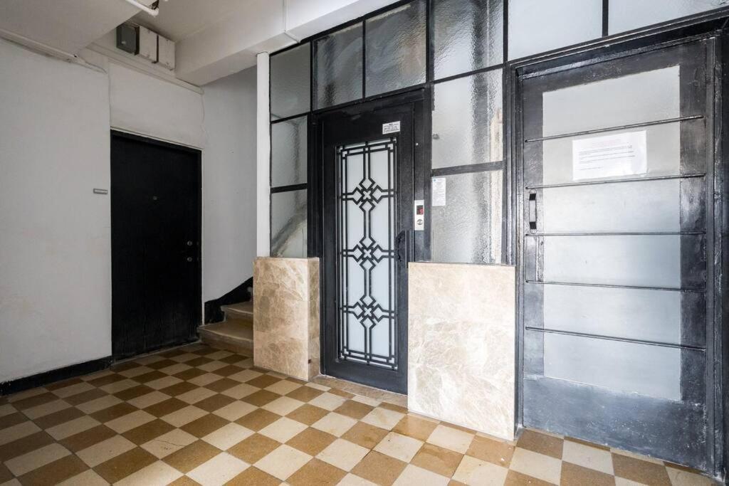 Superb Views 3br Midtown Flat - 3 Balconies *