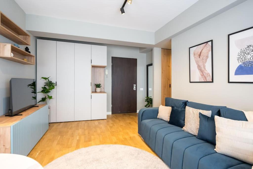 Apartament Bright 1br Flat - New Midtown Building + Terrace