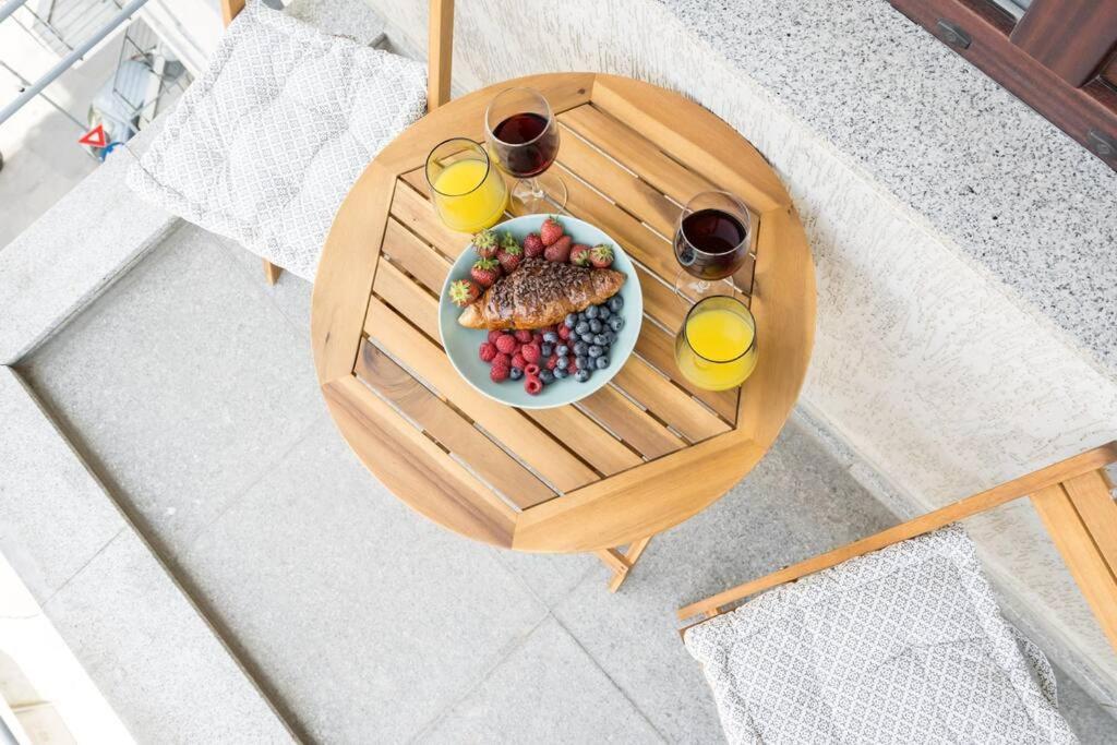 Bright 1br Flat - New Midtown Building + Terrace *