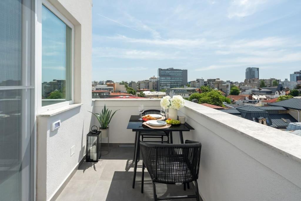 Apartment Charming - Netflix + Balcony
