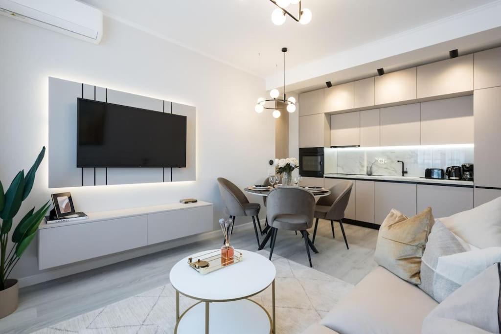 Stylish 2br Vilacrosse Passage - Netflix *
