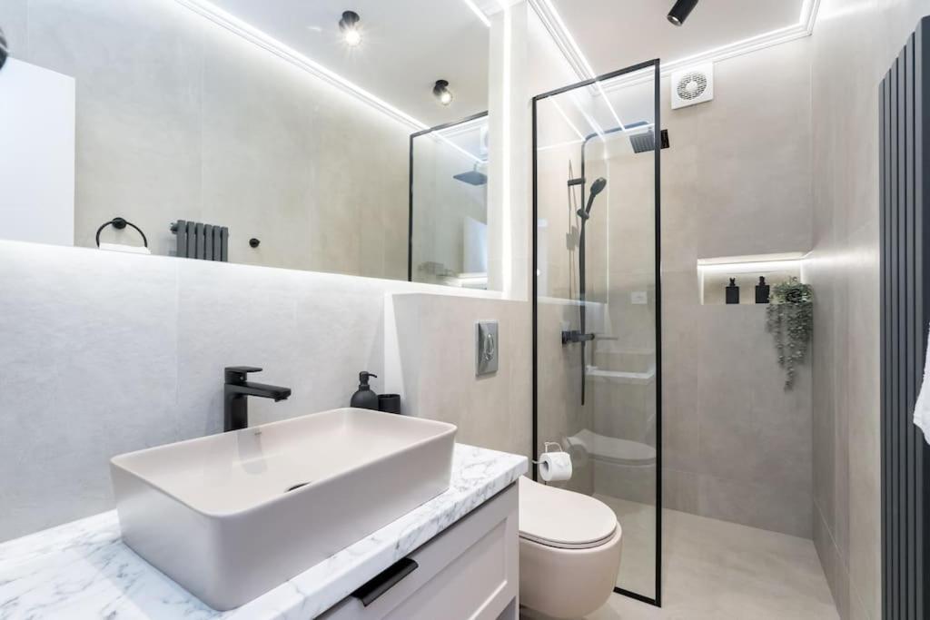 Stylish 2br Vilacrosse Passage - Netflix Apartment *