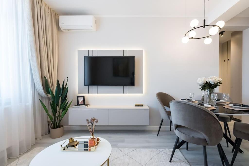 Stylish 2br Vilacrosse Passage - Netflix Apartment