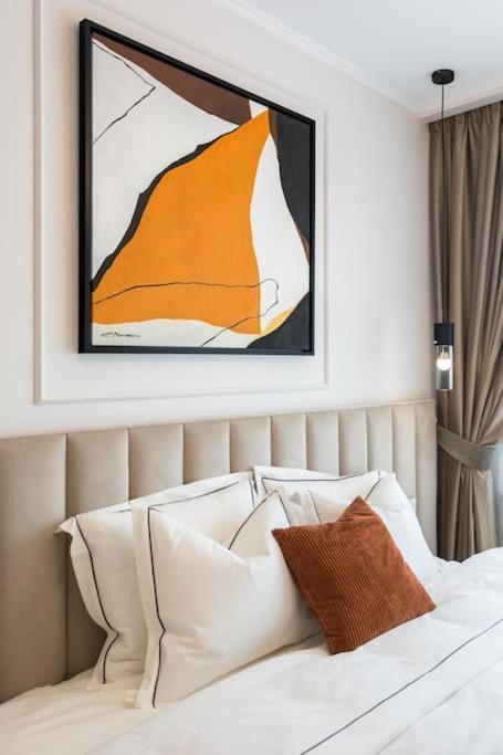Apartment Charming - Netflix + Balcony Bucharest