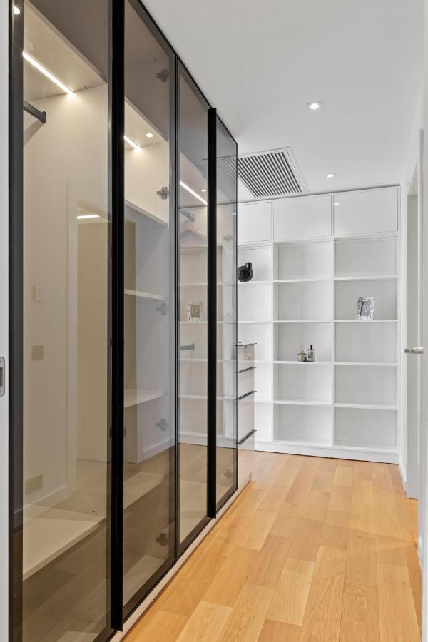 One H Luxury Bucharest