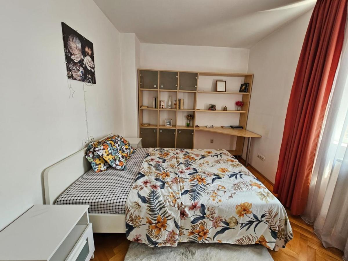 River View, In Center Apartament