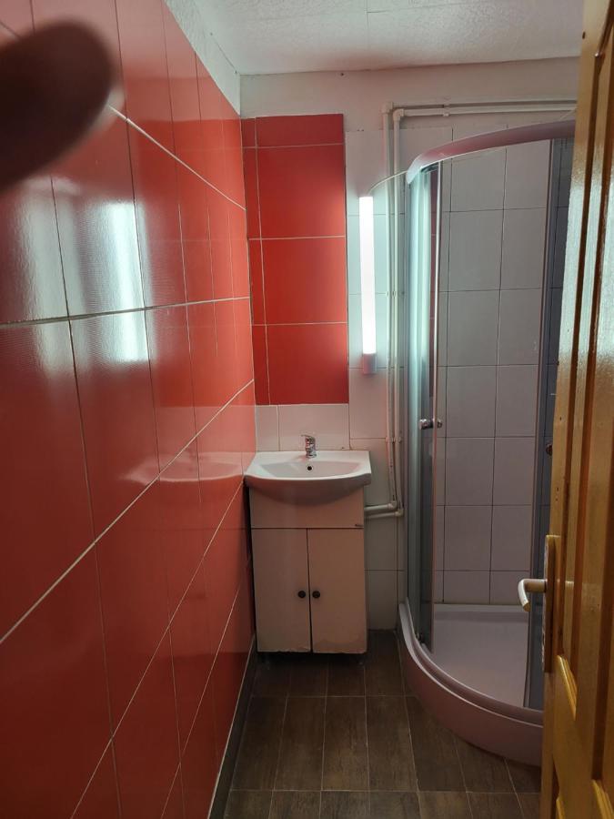 Hostel Banat 4 Hostel Bucureşti