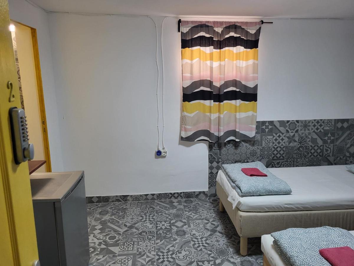 Banat 4 Hostel Hostel *