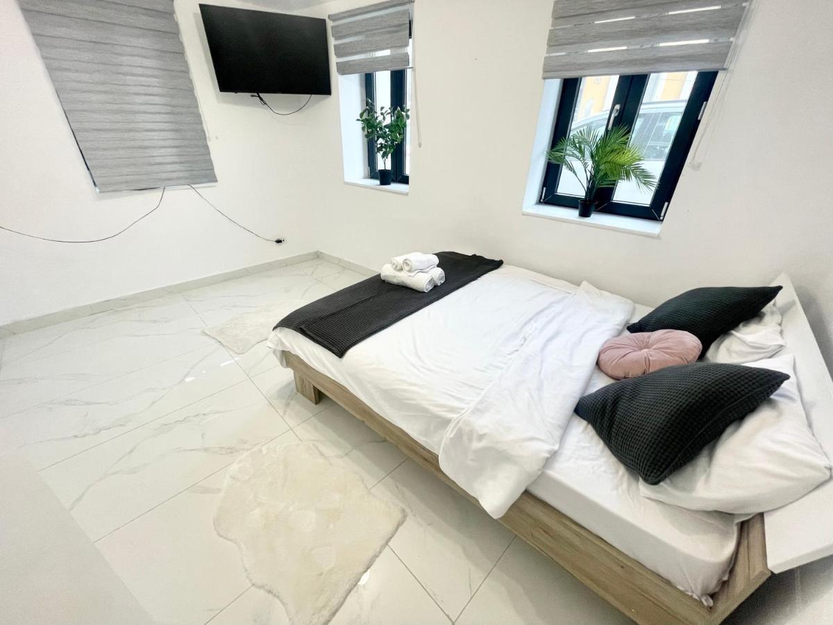 Apollo 1 Apartament