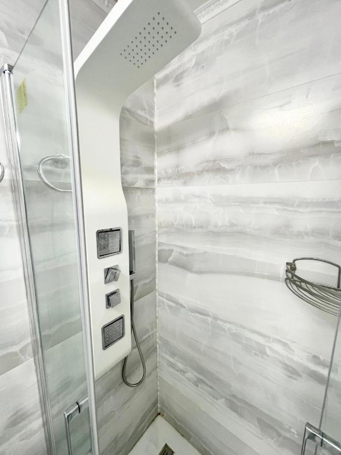 Apartament Apollo 1 *