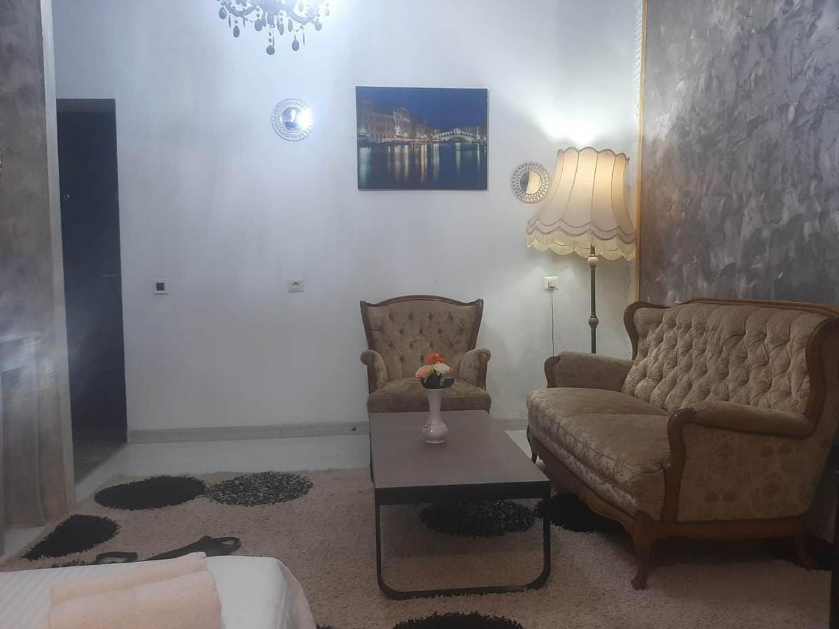 Apartament In Near North Station *