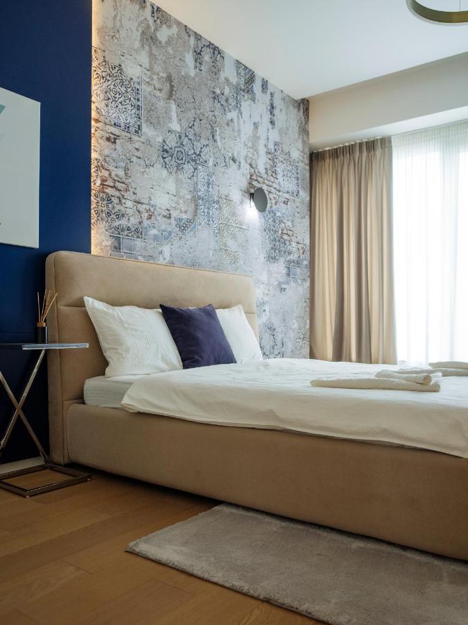 Apartment Luxury Living: Spectacular Views & Modern Elegance Bucharest