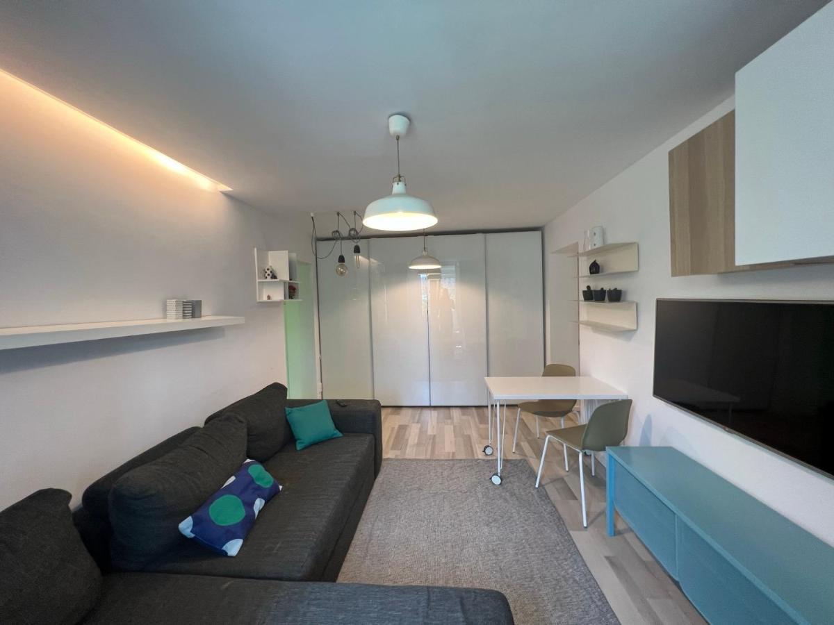 Apartment Modern In