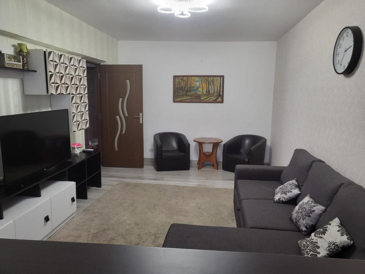 Apartment Cu 3 Chiar In Inima Capitalei