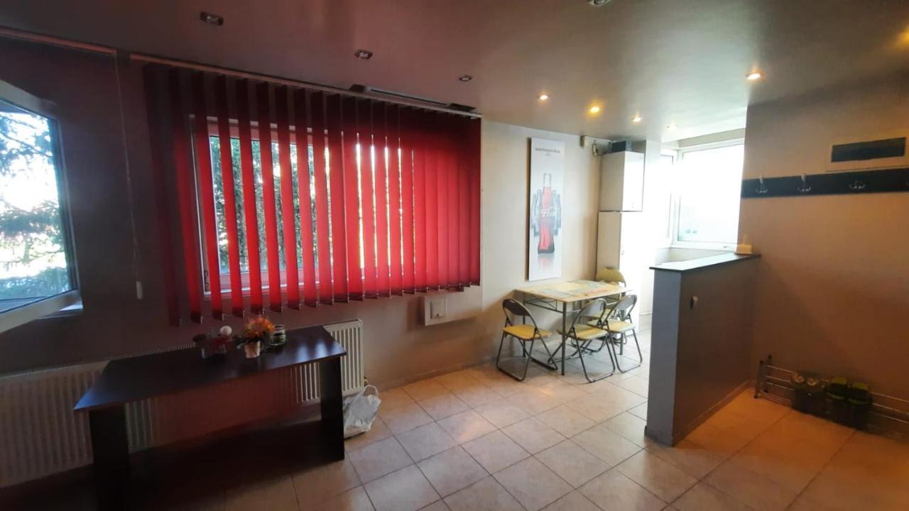 Spacious, Modern In New - Sleeps 6 Apartament *