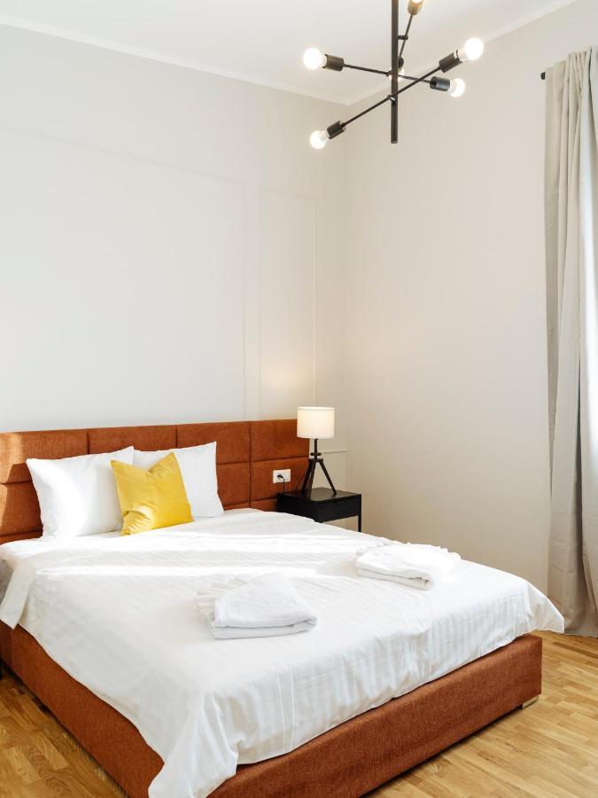 Apartment Bright 2br Flat - Palace Hall - Charming Balcony *