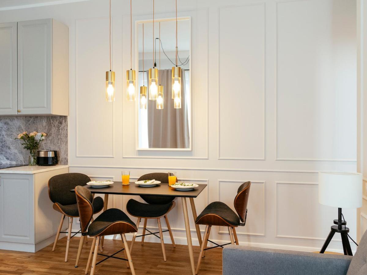 Bright 2br Flat - Palace Hall - Charming Balcony * Bucharest