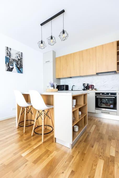 Forest Exclusive Apartment-1br Apartament *