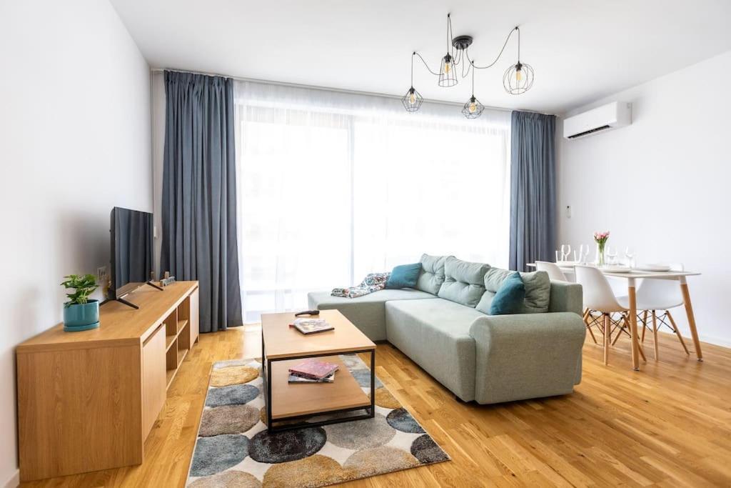 Apartament Forest Exclusive Apartment-1br Bucureşti