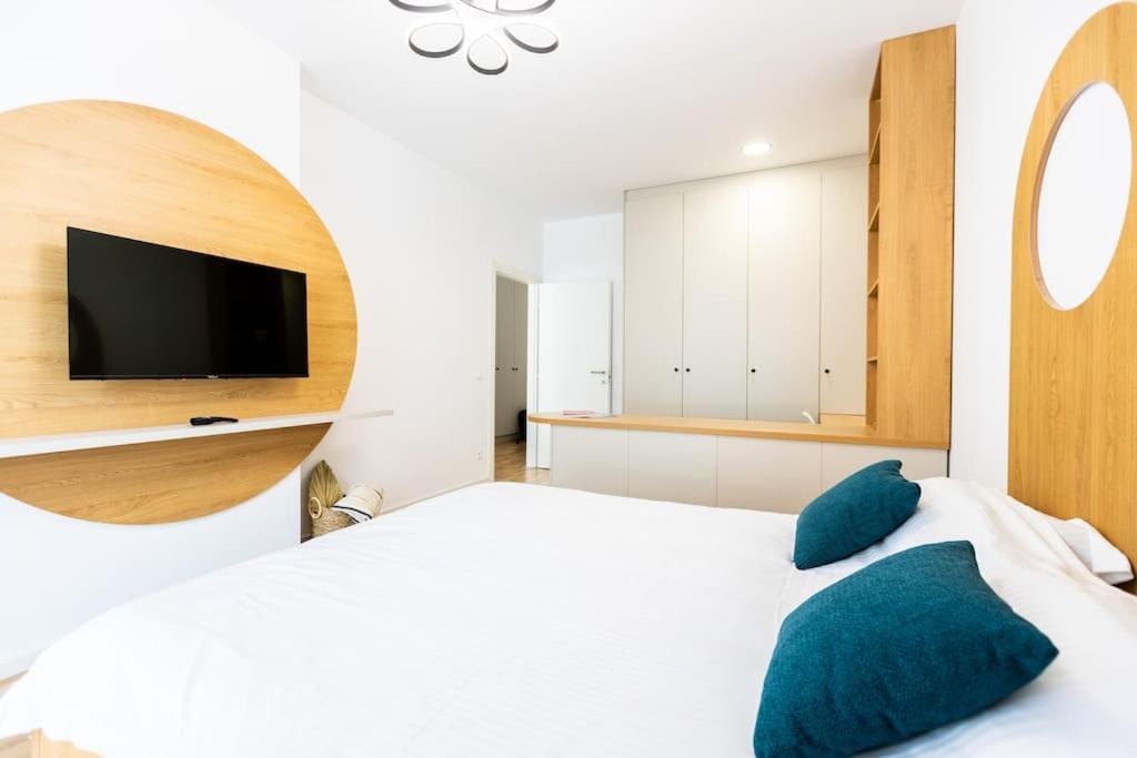 Forest Exclusive Apartment-1br Apartament