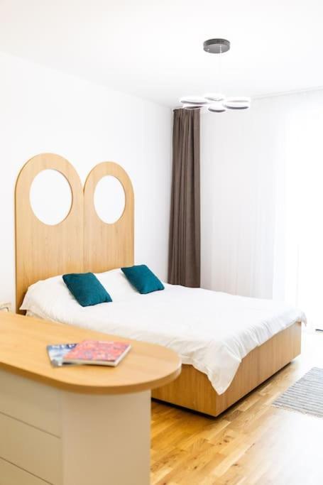 Apartament Forest Exclusive Apartment-1br Bucureşti