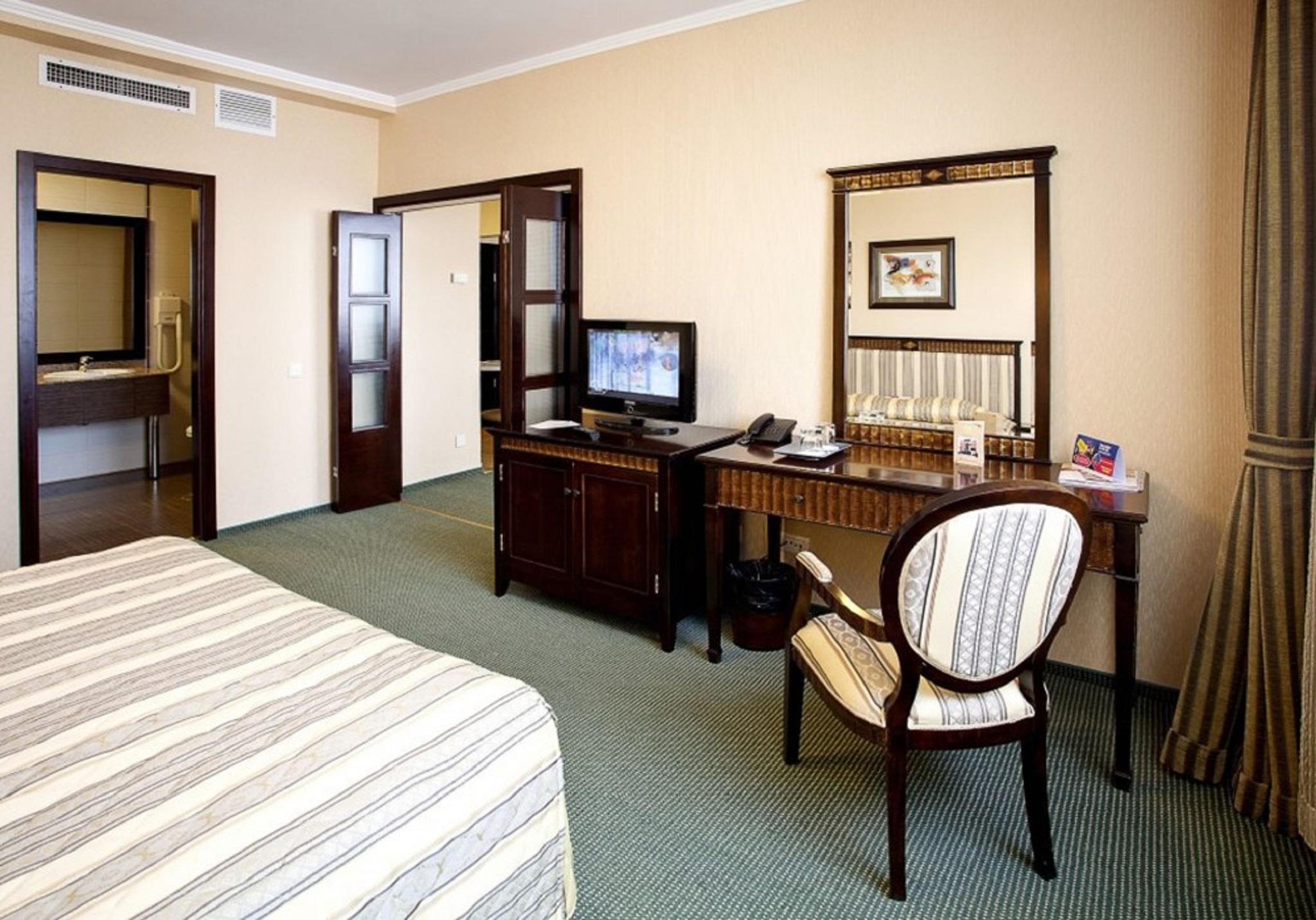 Tecadra Hotel Bucharest