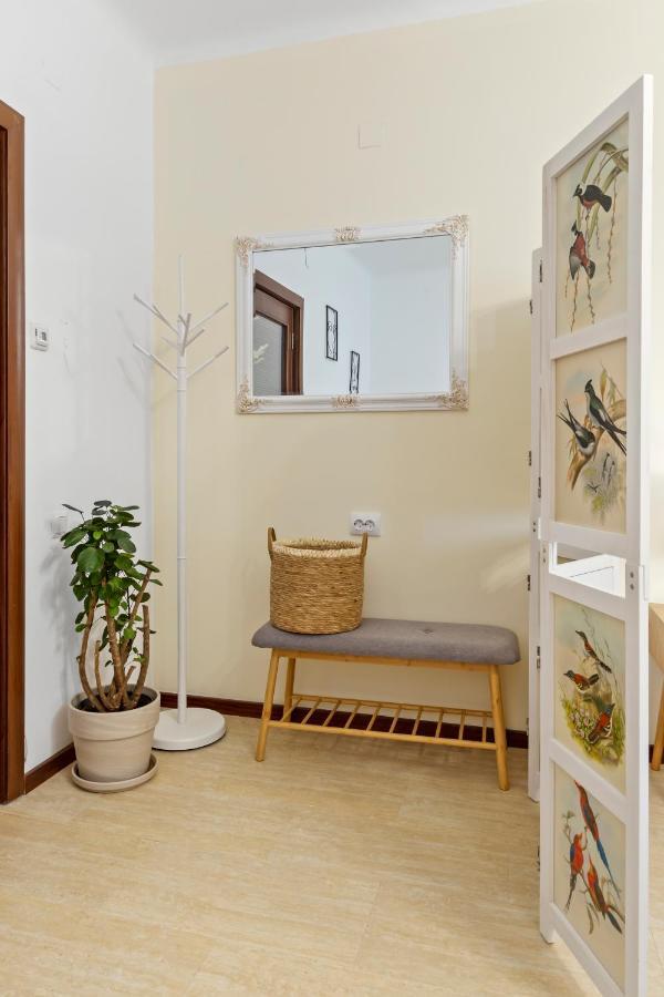 Upscale Studio, Walking Distance From The Old Town
