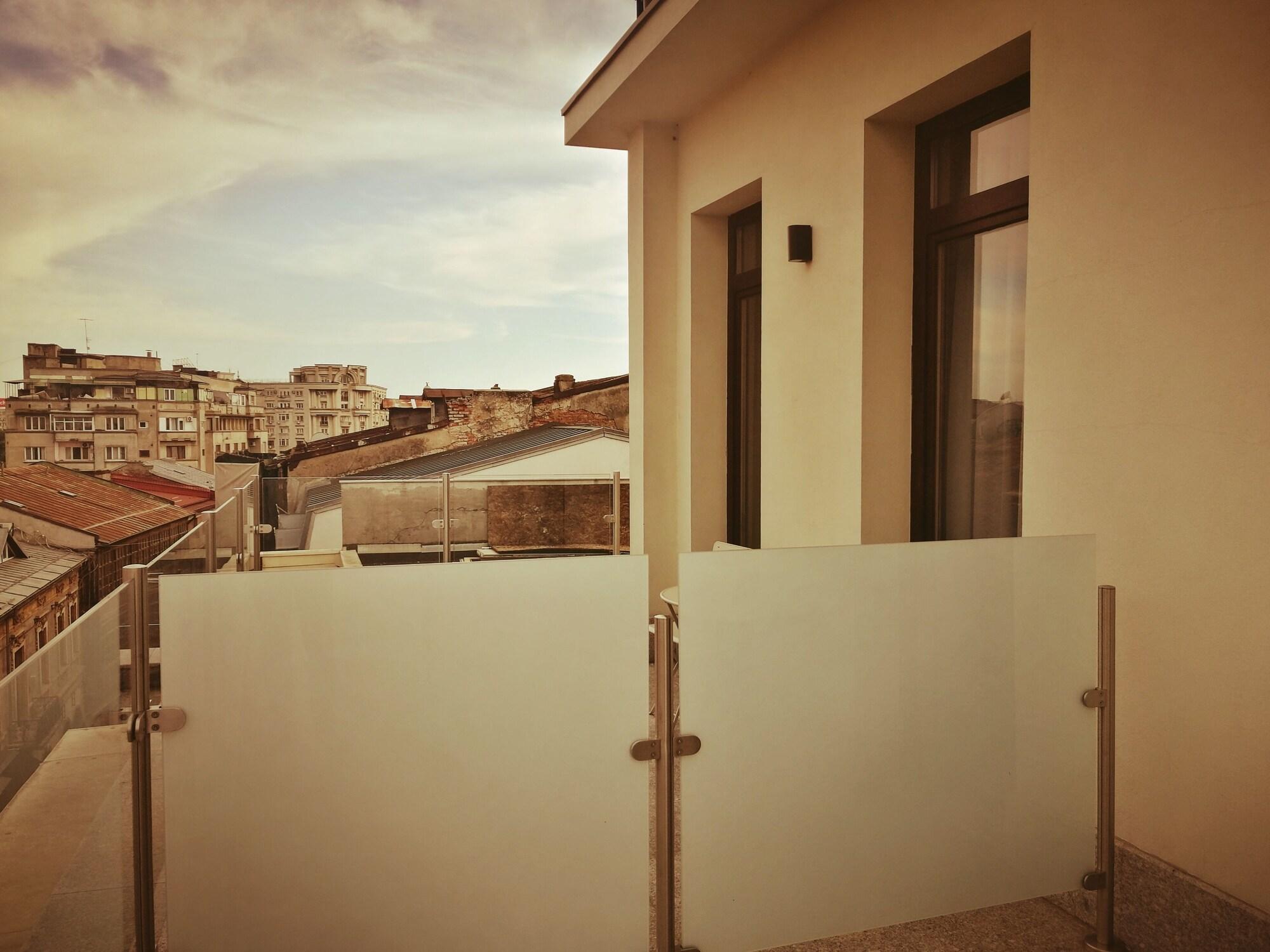 New Era Old Town Parking With Fee Nearby 4* Bucureşti