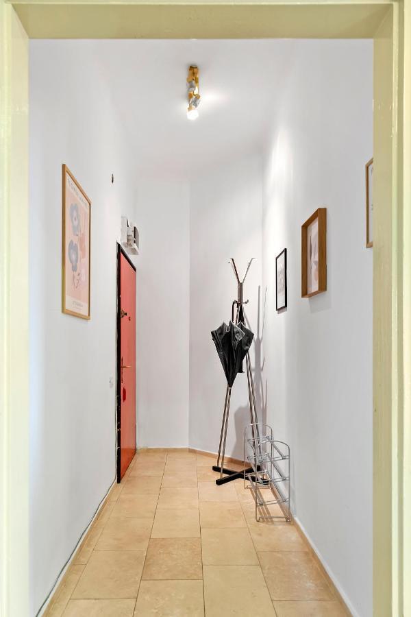 City Heart Retreat Elegant Apartment