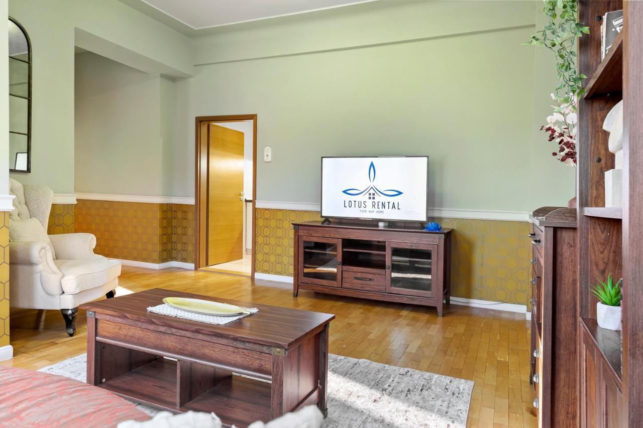 City Heart Retreat Elegant Apartment Bucharest