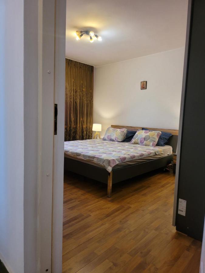 Quiet, Relaxing, Family Friendly Apartment Bucharest