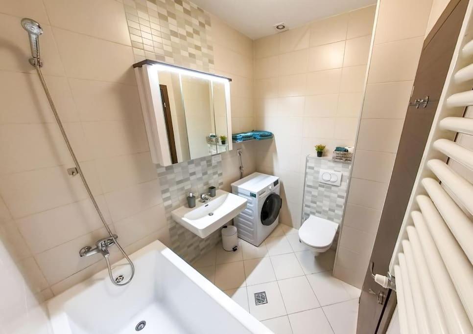C Apartament Bucureşti