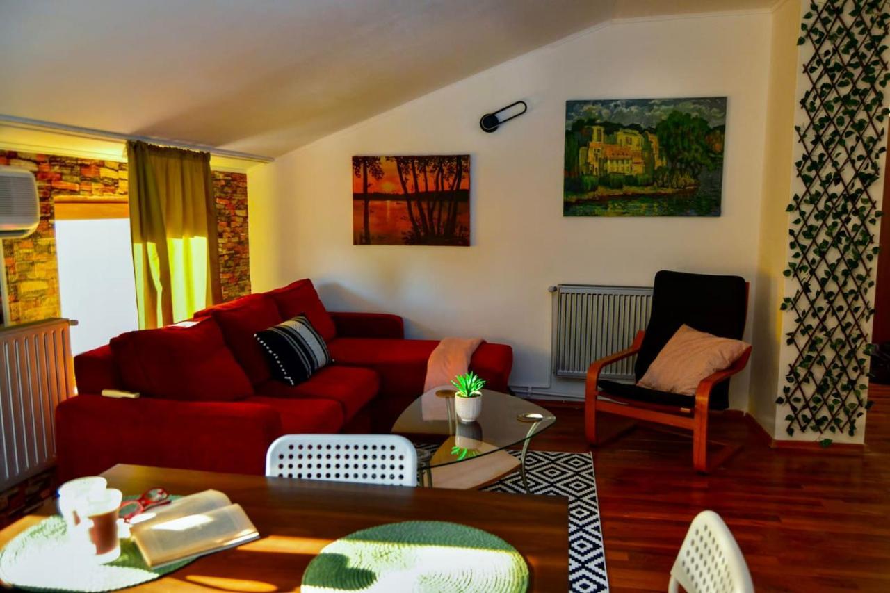 Tailor House - Old Town Penthouse * Bucureşti