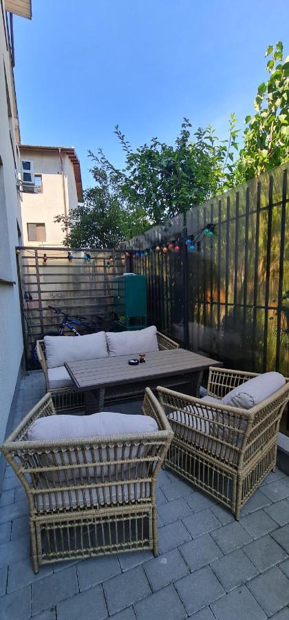 Apartment Exclusive Living