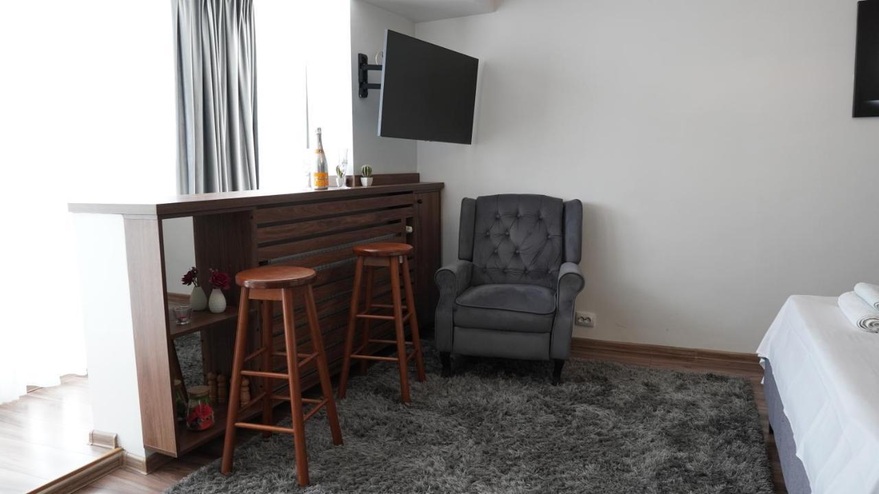 Luxury 1br Near Hanul Drumetului Bucareste