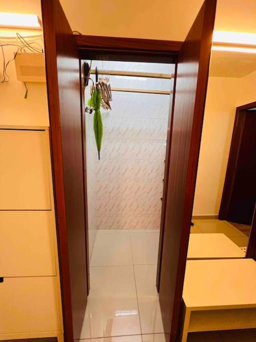 Central Royal Luxury Flat With 2 Bdr & 2 Balconies * Bucharest