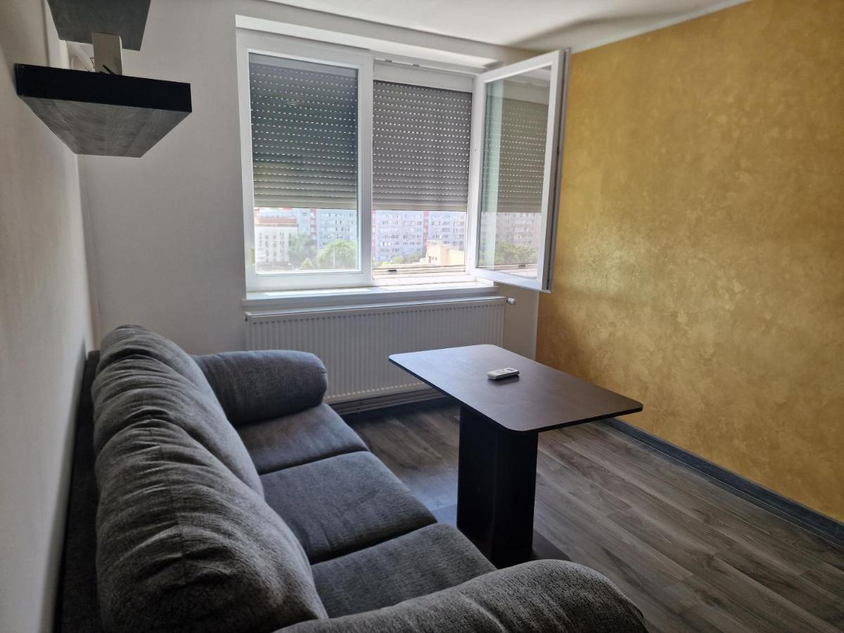 Gara De Nord Apartment Bucharest