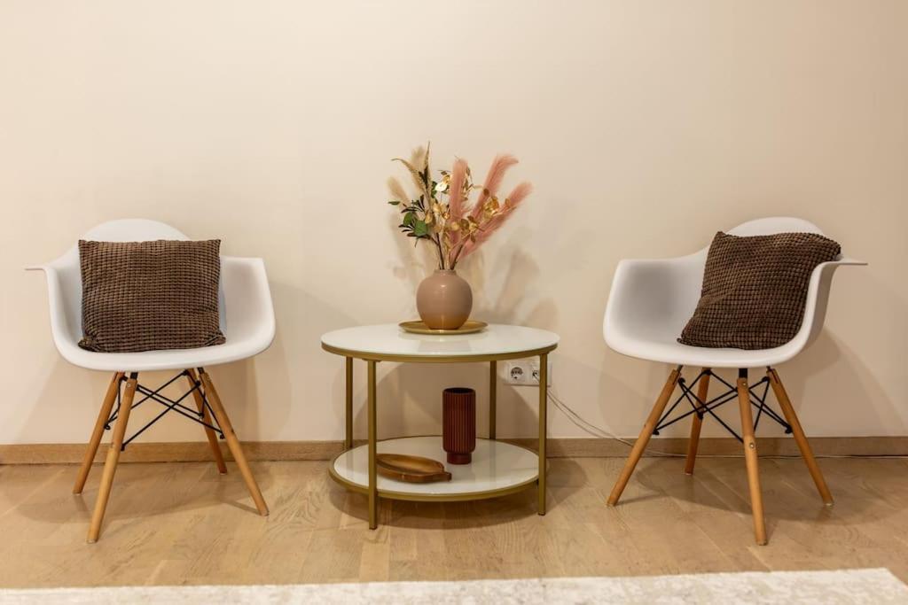 Mima Comfort, Free Guarded Private Parking And Gym Apartment Bucharest
