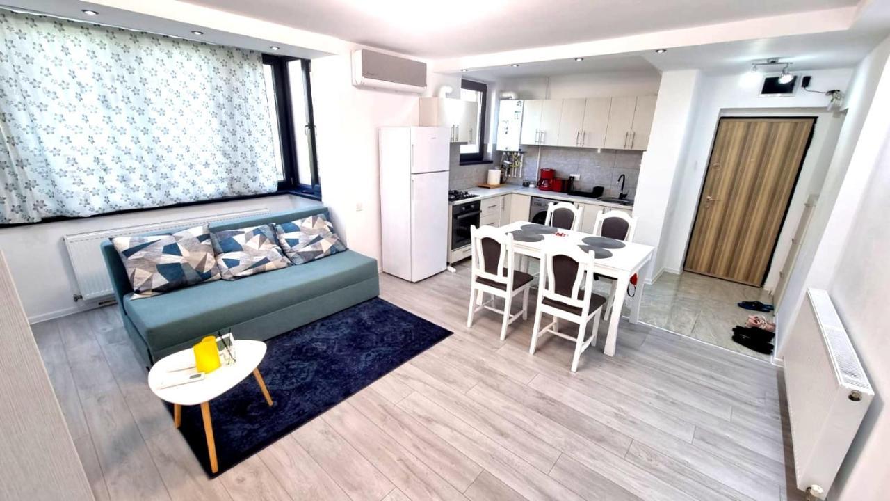 Apartment White House ! Gara De Nord